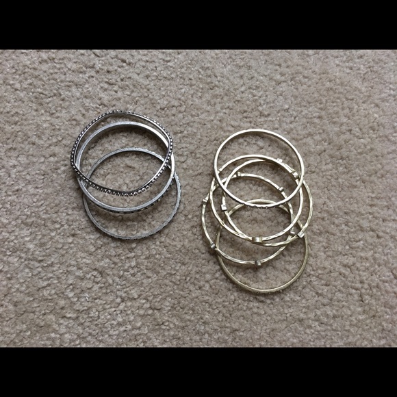 8 Bangles - Picture 2 of 2